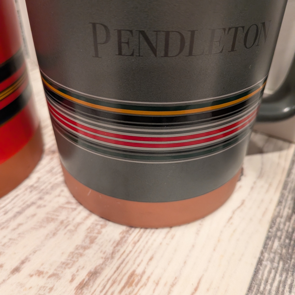 Pendleton Red, Gray, and Green Mugs 18 Ounce - Picture 3 of 8